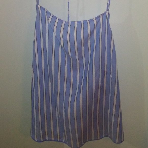 NWT Tank - Picture 1 of 2